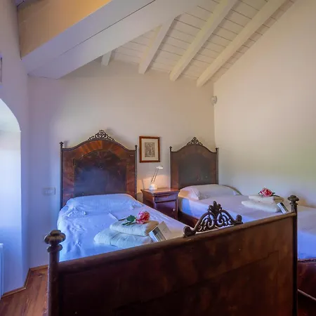 Faccioli Deodara With Shared Pool - Happy * Colognola ai Colli