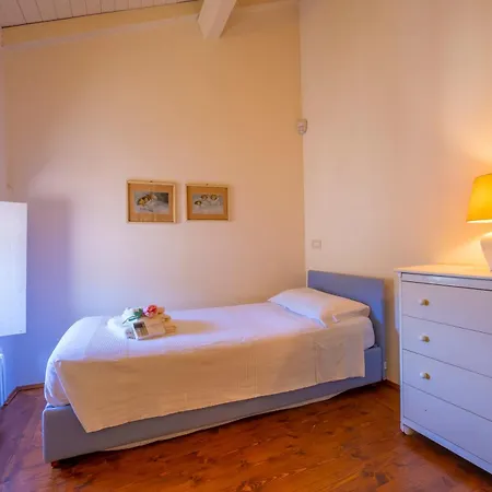 Faccioli Deodara With Shared Pool - Happy Colognola ai Colli