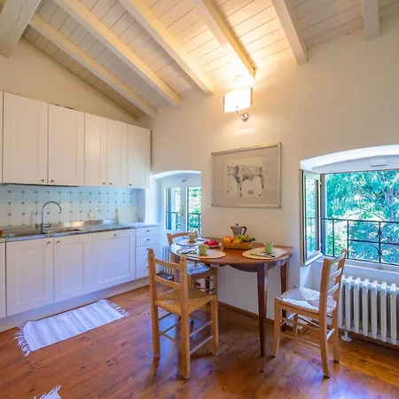 Appartement Faccioli Deodara With Shared Pool - Happy Colognola ai Colli