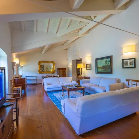 Faccioli Deodara With Shared Pool - Happy Colognola ai Colli